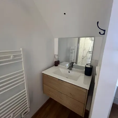 아파트 Maison De Maitre Cosy, Climatisee Et Renovee Bessay-sur-Allier